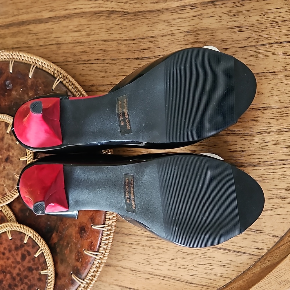 Promiscuous Platform Heels - Picture 3 of 6